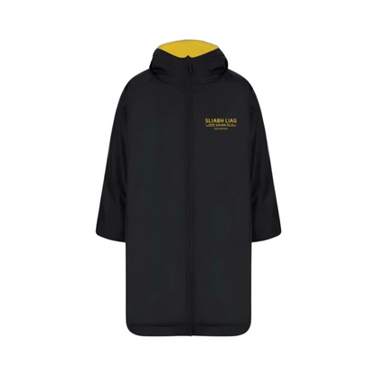Front view of the Limited Edition Sliabh Liag Sauna Dry Robe with hood, water-resistant black shell and golden logo on chest.